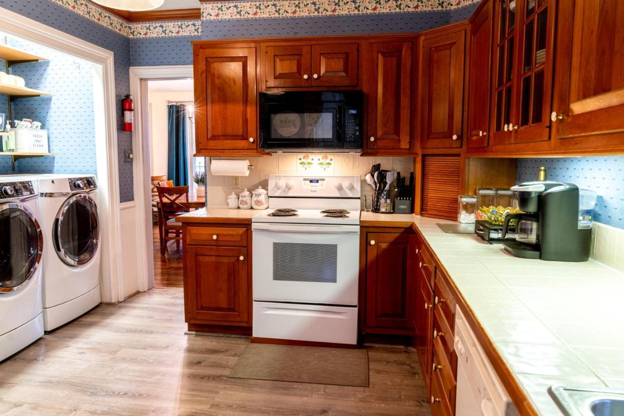 Villa Charming Executive Victorian Mansion W/ Free Parking - Near Bucknell Milton Exterior foto